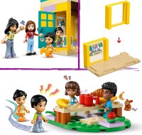 LEGO Friends Heartlake City Kindergarten, Spielset für Mädchen und Jungen ab 4 Jahren, kreative Rollenspiele mit 2 Spielfiguren und 4 Mikro-Spielfiguren, Spielzeug für soziale Entwicklung 42636